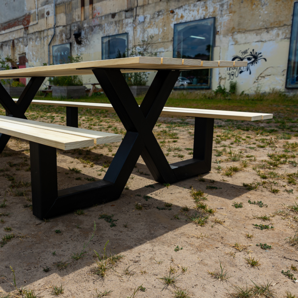 Accoya XLpicnic table 4.0 | Housewood.nl